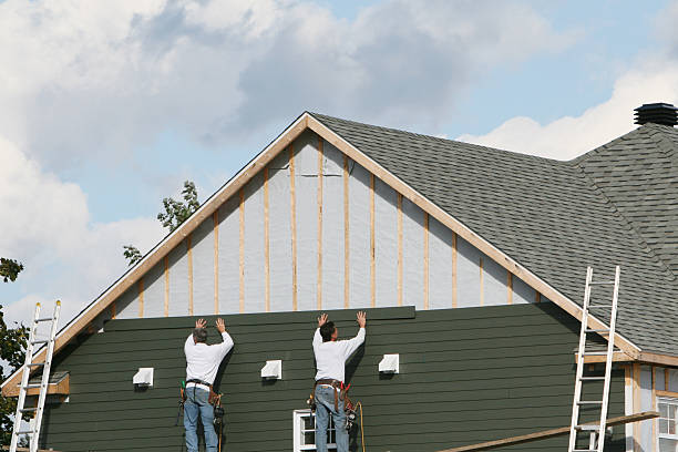 Professional Emergency Siding Repair technician working in Cromwell, CT
